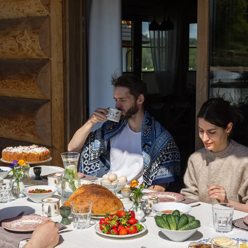 1x1 1200 Domki W Gorach Sniadania Na Tarasie 1024x1024