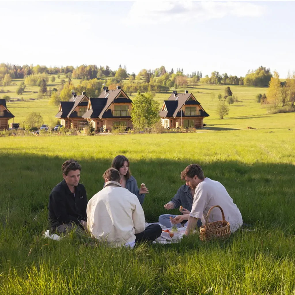 1x1 1200 Jagodowa Osada Piknik Domki Goralskie Na Wynajem 1024x1024