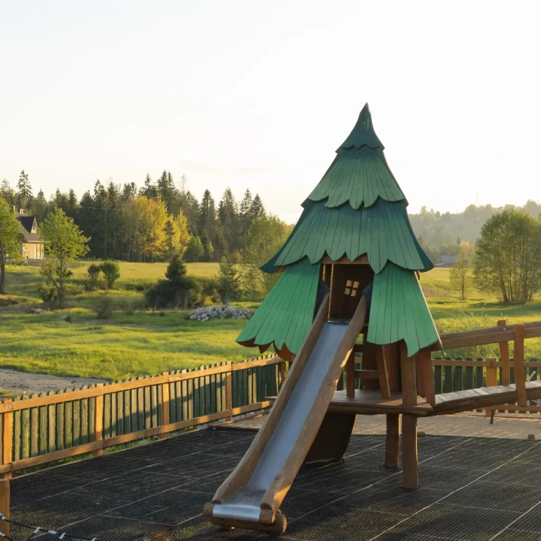 1x1-1200-jagodowa-osada-plac-zabaw