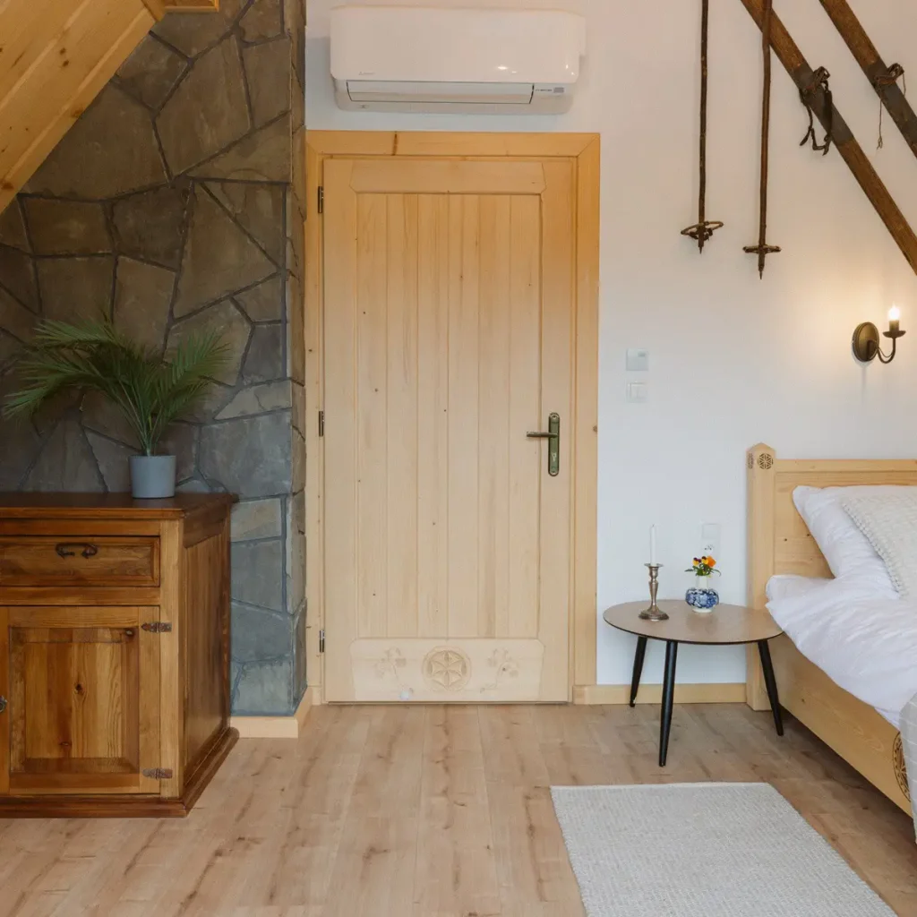 1x1 1200 Sypialnia Pietro Domek Goralski Zakopane 1024x1024